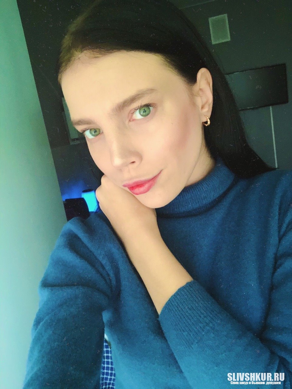 Слив шкуры Полина Александрова с интим фото и видео